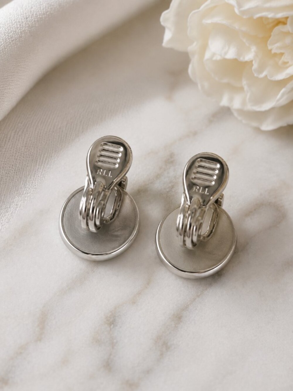 Lauren Ralph Lauren Crystal RL Logo Clip Earrings Silver Tone NWT - Picture 10 of 10